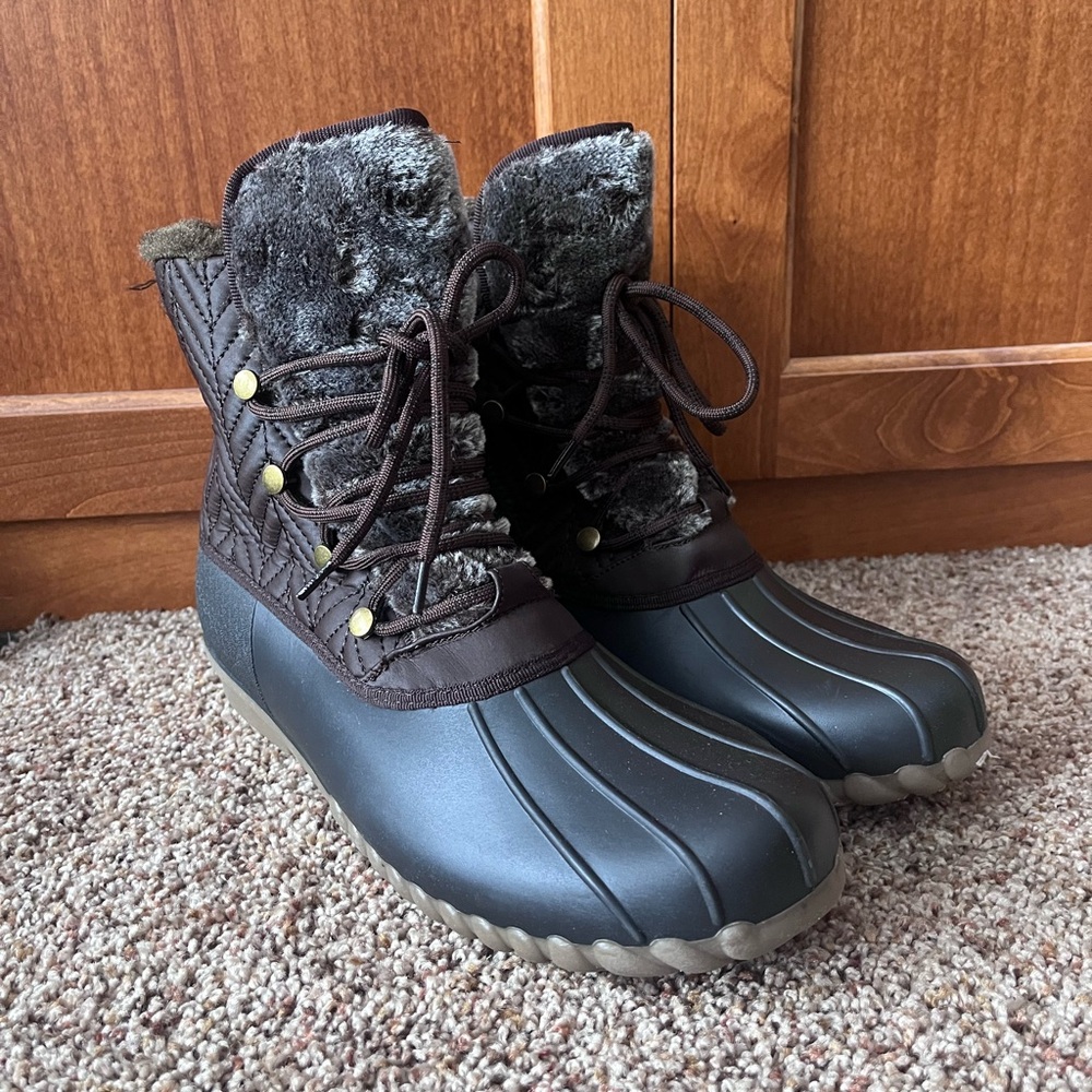 Baretraps Flash Faux Shearling Lined Water Resistant Duck Boots